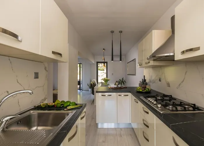 Sea View Modern Spacious Lounge House * Premantura