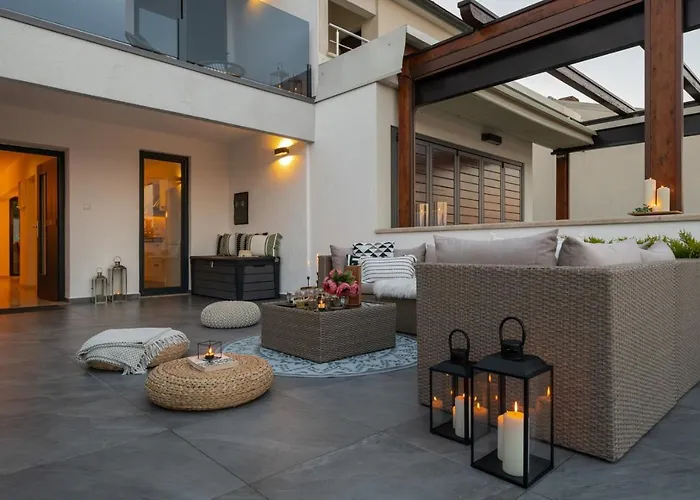 Ferienhaus Sea View Modern Spacious Lounge House *