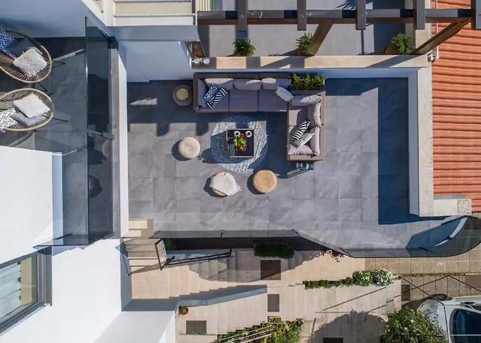 Sea View Modern Spacious Lounge House Feriehus