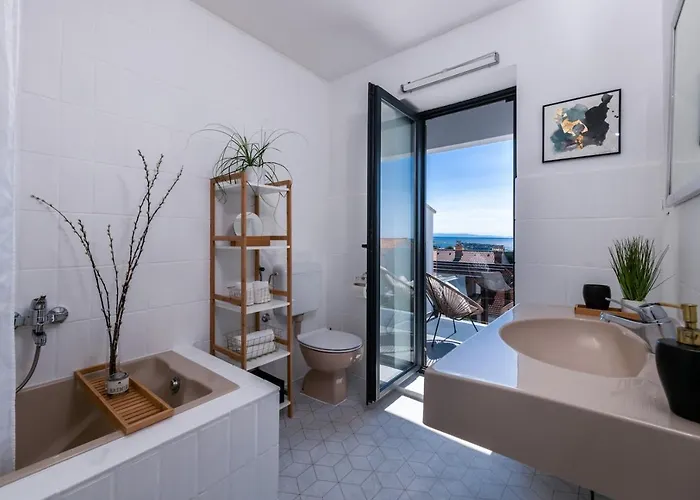 Sea View Modern Spacious Lounge House * プレマントゥーラ