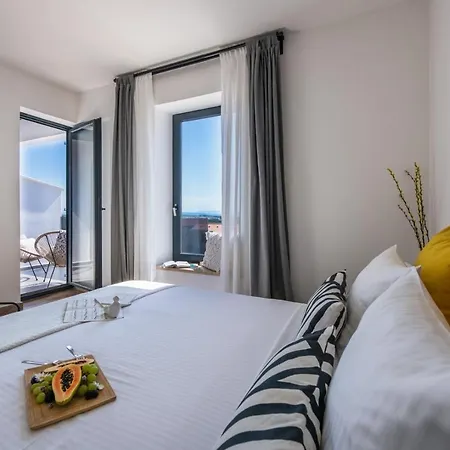 Nyaraló Sea View Modern Spacious Lounge House *